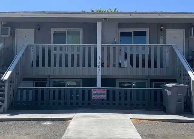 Property at 1207 W 13th Ave Unit A, Kennewick, WA, 99337, 2 beds, 1 bath, [object Object]