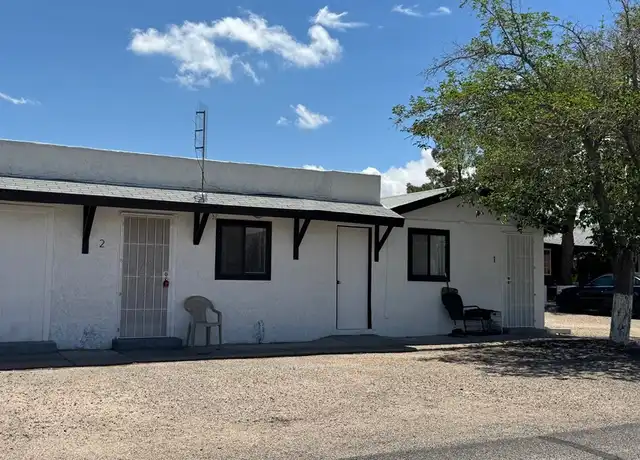 Property at 1401 Main St Unit 2, Kingman, AZ, 86401, 1 bed, 1 bath, [object Object]