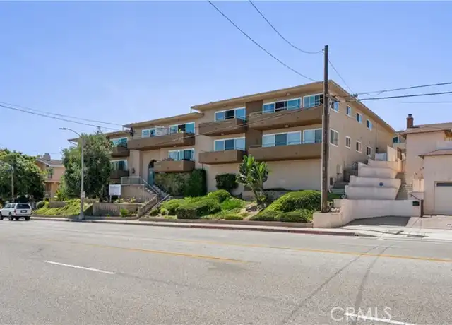 Property at 209 S Prospect Ave Unit 204, Redondo Beach, CA, 90277, 1 bed, 1 bath, [object Object]