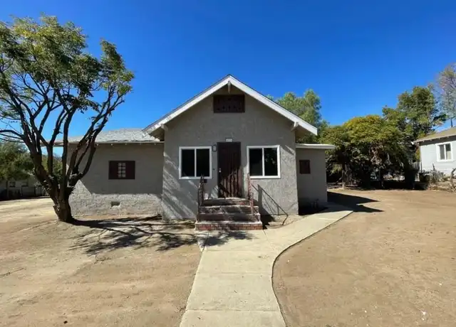 Property at 113 N Poe St, Lake Elsinore, CA, 92530, 3 beds, 2 baths, [object Object]