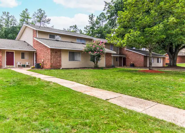 Property at Savannah Oaks - 1402 Groves Blvd, North Augusta, SC, 29841, 1-2 bed, 1-1.5 bath, [object Object]