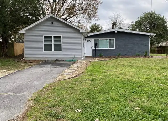 Property at 1013 Choctaw Ct, Virginia Beach, VA, 23464, 4 beds, 2 baths, [object Object]