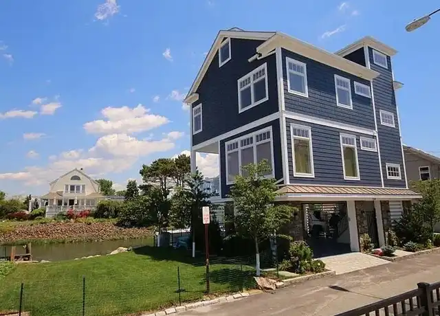 Property at 2154 Fairfield Beach Rd, Fairfield, CT, 06824, 5 beds, 2.5 baths, [object Object]
