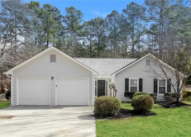 Property at 122 Collins Dr, Douglasville, GA, 30134, 3 beds, 2 baths, [object Object]
