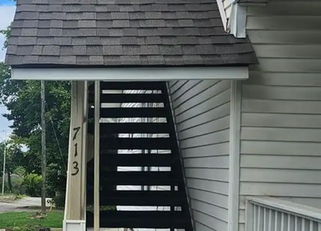 Property at 713 Neff St, Maryville, TN, 37804, 1 bed, 1 bath, [object Object]