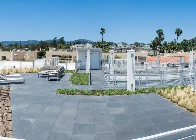 Property at 625 S Barrington Ave, Los Angeles, CA, 90049, 3 beds, 2.5 baths, Contact for Price