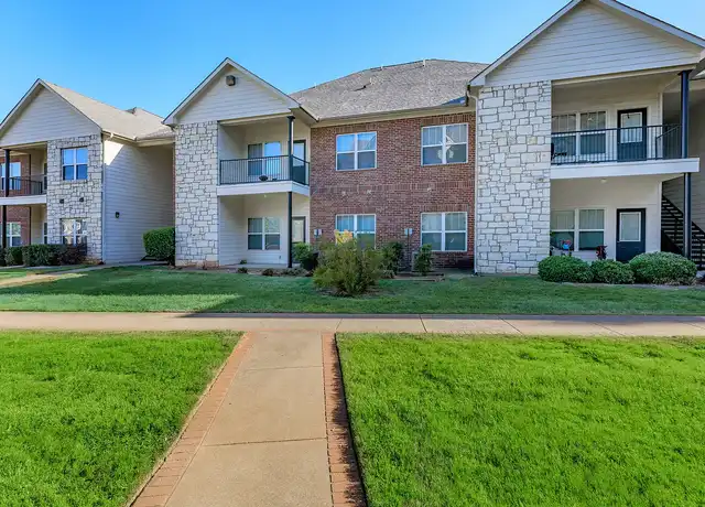 Property at Southwest Pines - 3220 Walton Rd, Tyler, TX, 75701, 1-3 bed, 1-2 bath, [object Object]