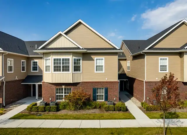 Property at 29330 Towne Center Cir Unit : 18F, Warren, MI, 48093, 3 beds, 2 baths, [object Object]
