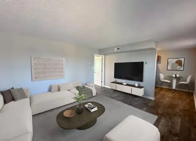 Property at 201 Overbrook Dr Unit 9HH, Knoxville, TN, 37920, 1 bed, 1 bath, [object Object]