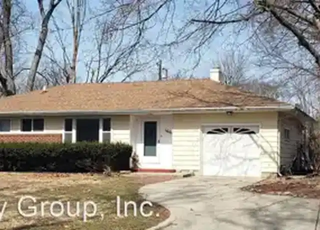 Property at 1606 Oxford Dr, Champaign, IL, 61821, 3 beds, 1 bath, [object Object]