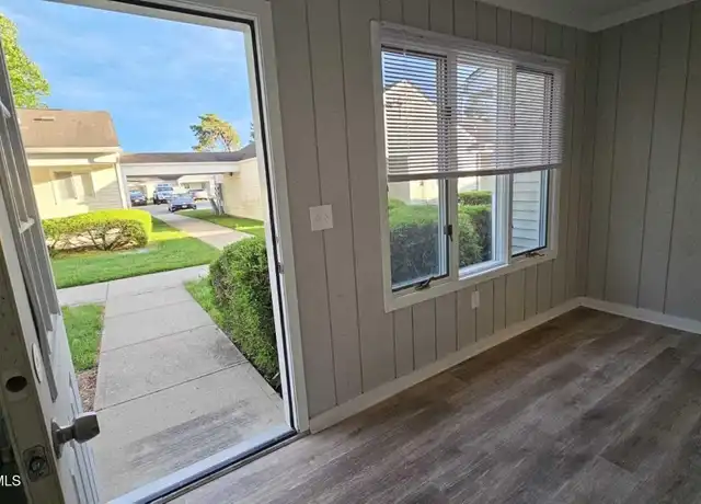 Property at 1700 New Jersey 37 Unit 124-13, Toms River, NJ, 08753, 1 bed, 1 bath, [object Object]