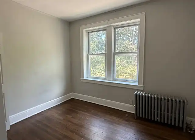 Property at 32 Dayton St Unit 2BR, Newark, NJ, 07114, 2 beds, 1 bath, [object Object]