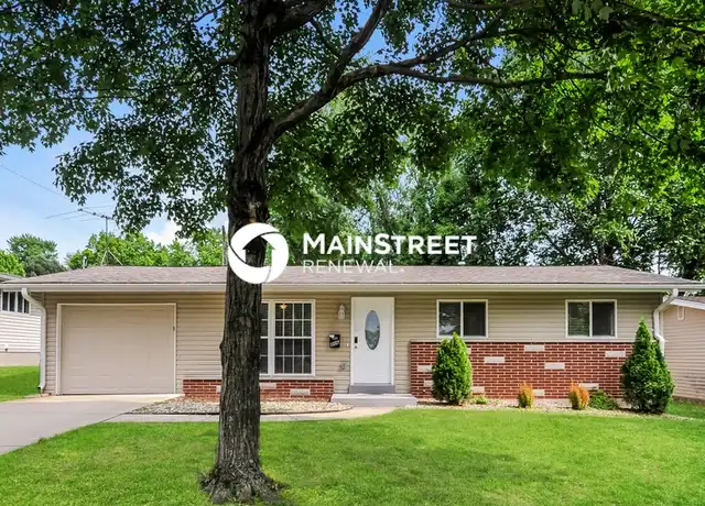 Property at 306 S Pam Ave, Saint Charles, MO, 63301, 3 beds, 2 baths, [object Object]