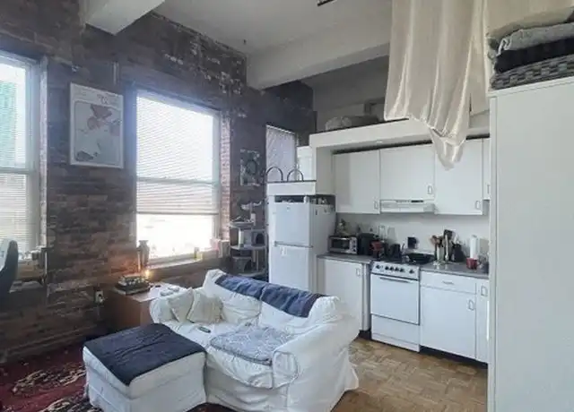Property at 61 Brookline Ave Unit U301, Boston, MA, 02215, 1 bed, 1 bath, [object Object]