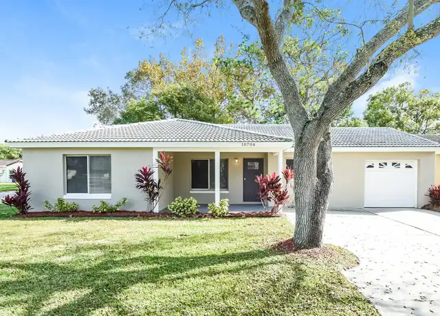 Property at 10706 Windsor Pl, Orlando, FL, 32821, 3 beds, 2 baths, [object Object]
