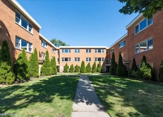 Property at 6521 N Seeley Ave Unit 1S, Chicago, IL, 60645, 1 bed, 1 bath, [object Object]