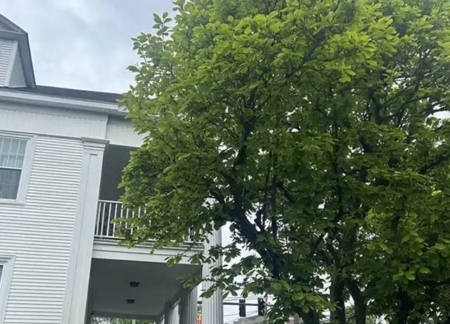 Property at 389 S Main St Unit 5, Haverhill, MA, 01835, 1 bed, 1 bath, [object Object]