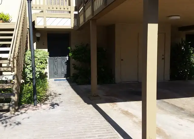 Property at 8350 Via Sonoma Unit C, La Jolla, CA, 92037, 1 bed, 1 bath, [object Object]