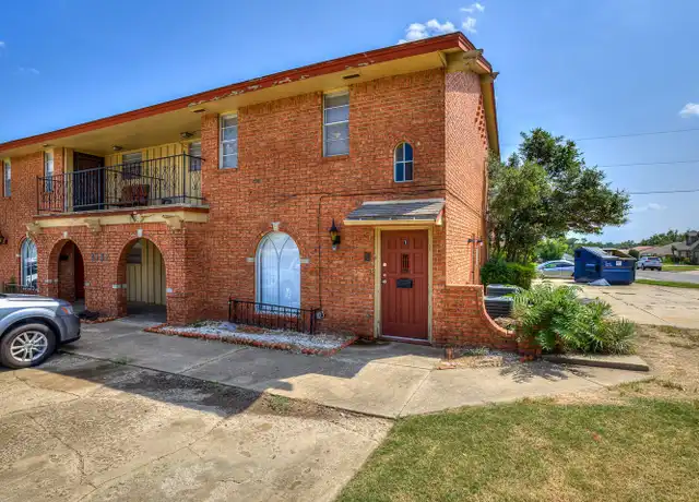 Property at 4132 NW 36th St Unit 6, Oklahoma City, OK, 73112, 2 beds, 1.5 baths, [object Object]