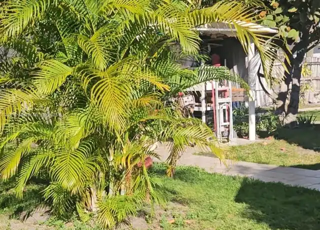 Property at 1625 Rodman St Unit E, Hollywood, FL, 33020, 1 bed, 1 bath, [object Object]
