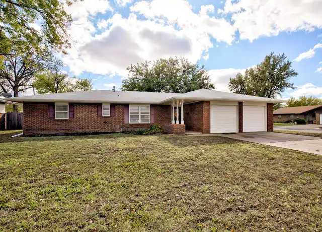 Property at 2835 W Elm Ave, Enid, OK, 73703, 3 beds, 2 baths, [object Object]