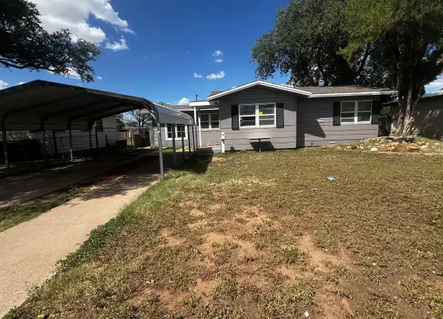 Property at 1916 61st St Unit 1, Lubbock, TX, 79412, 3 beds, 1 bath, [object Object]