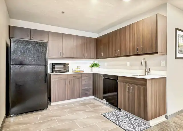 Property at Parkway Apartments - 385 E 42nd St, Garden City, ID, 83714, 1 bed, 1 bath, [object Object]