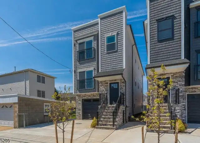 Property at 331 High St Unit 2nd, Elizabeth, NJ, 07202, 3 beds, 2 baths, [object Object]