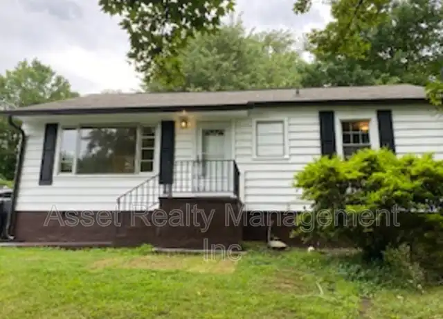 Property at 4403 Coffey St, Knoxville, TN, 37920, 3 beds, 1 bath, [object Object]