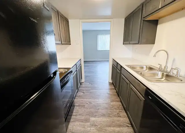Property at Wentworth Estates - 7500 Carole Ln, Florence, KY, 41042, 1 bed, 1 bath, [object Object]