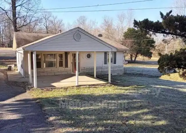 Property at 744 Chandler Ave, Radcliff, KY, 40160, 2 beds, 1 bath, [object Object]