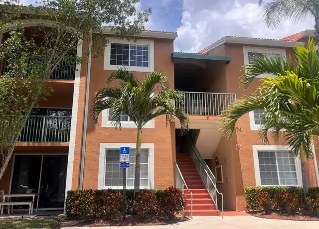 Property at 1170 Wildwood Lakes Blvd #203, Naples, FL, 34104, 2 beds, 2 baths, [object Object]