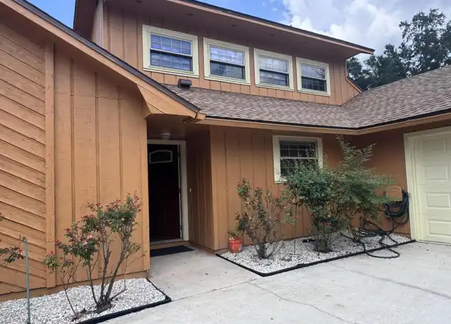Property at 8179 Crosswind Rd, Jacksonville, FL, 32244, 3 beds, 2 baths, [object Object]
