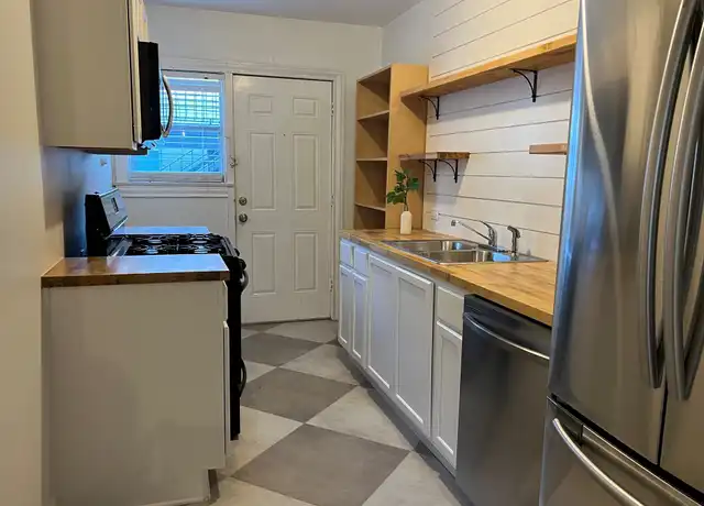 Property at 1853 W Main St Unit 2, Houston, TX, 77098, 1 bed, 1 bath, [object Object]