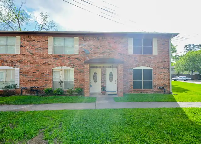 Property at 2209 Bauer Dr Unit B, Houston, TX, 77080, 3 beds, 2 baths, [object Object]