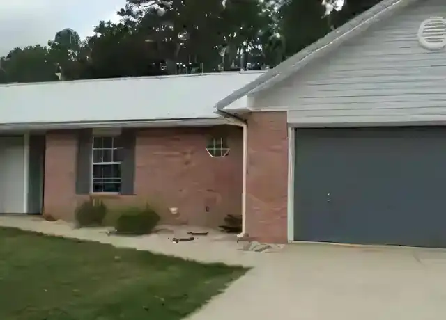 Property at 1247 Jefferyscot Dr, Crestview, FL, 32536, 3 beds, 2 baths, [object Object]