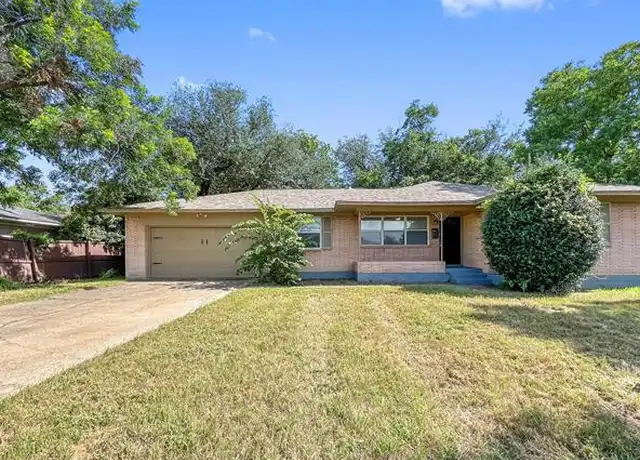 Property at 3309 Lockmoor Ln, Dallas, TX, 75220, 3 beds, 2 baths, [object Object]