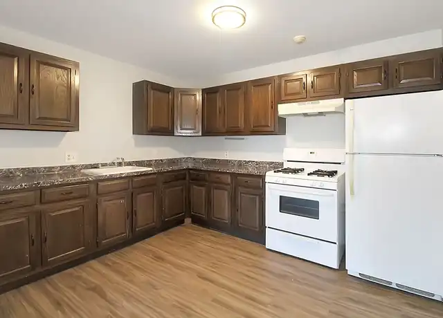 Property at 18 Lee Rd, East Providence, RI, 02914, 1-2 bed, 1 bath, Contact for Price