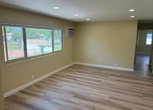 Property at 1048 Mohr Ln Unit D, Concord, CA, 94518, 2 beds, 1 bath, [object Object]