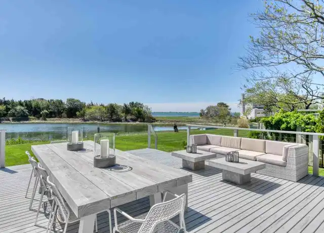 Property at 54 Far Pond Rd, Southampton, NY, 11968, 4 beds, 4 baths, [object Object]