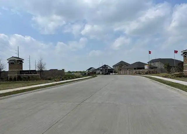 Property at 5409 Pagewood Dr, Denton, TX, 76207, 4 beds, 2 baths, [object Object]