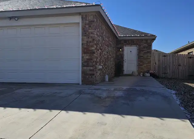 Property at 5701 Kemper St Unit B, Lubbock, TX, 79416, 3 beds, 3 baths, [object Object]