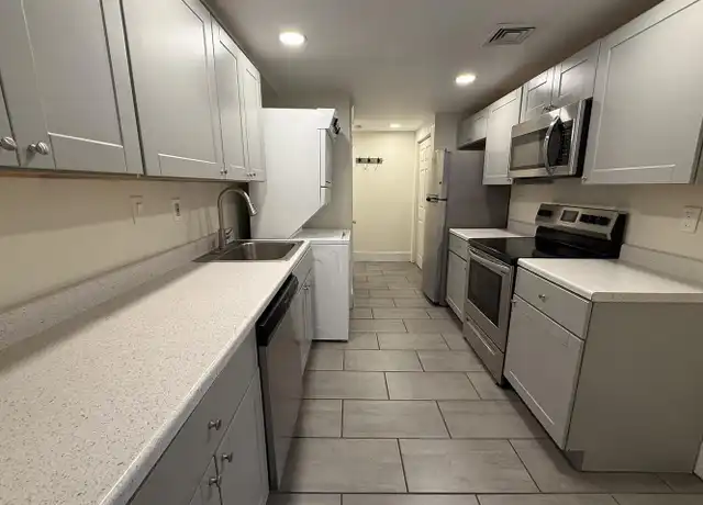 Property at 1101 Lincoln Ave Unit 2B, Prospect Park, PA, 19076, 3 beds, 1 bath, [object Object]