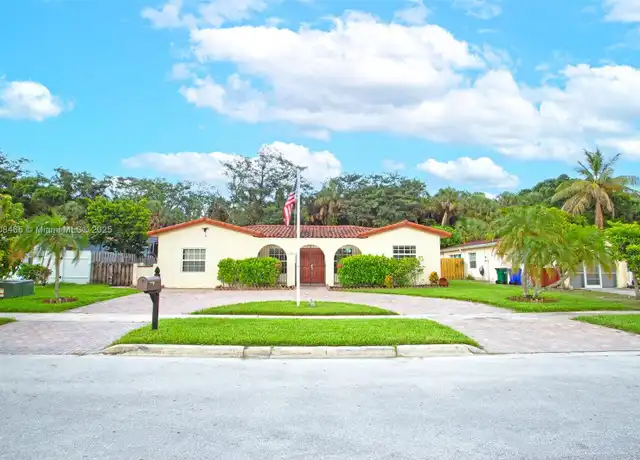 Property at 781 SW 49th Ter, Margate, FL, 33068, 4 beds, 2 baths, [object Object]
