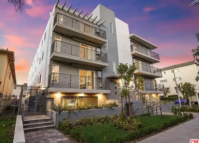 Property at 5405 Hermitage Ave Unit 204, Valley Village, CA, 91607, 3 beds, 2.5 baths, [object Object]