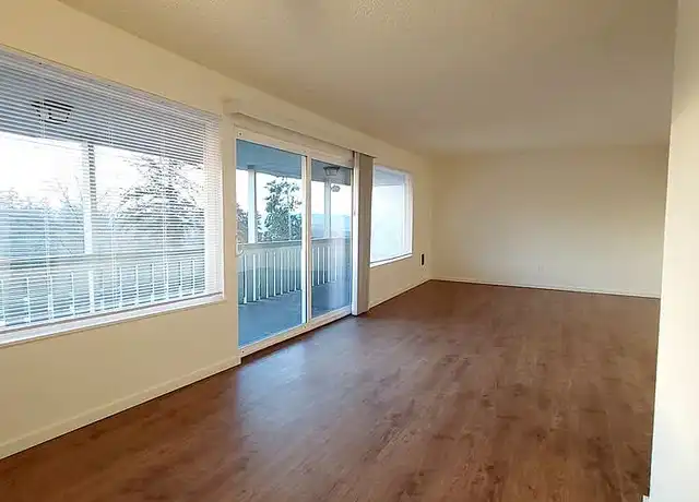 Property at Sun Vista - 1254 Weiland St, Kent, WA, 98030, 2 beds, 1 bath, [object Object]