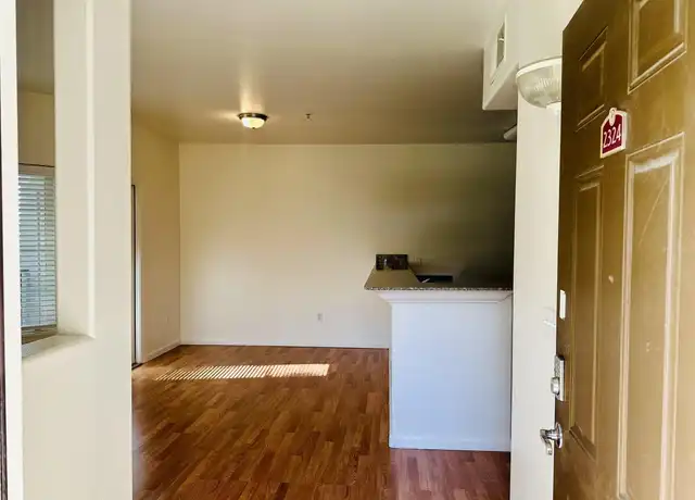 Property at 4200 E Commerce Way #2324, Sacramento, CA, 95834, 1 bed, 1 bath, [object Object]