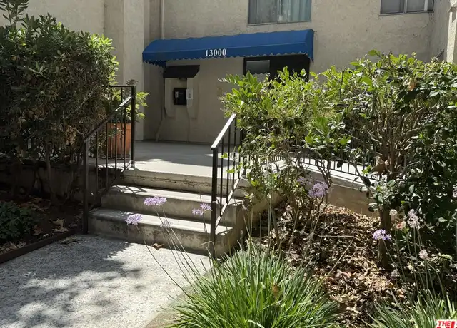 Property at 13209 Summertime Ln, Culver City, CA, 90230, 1 bed, 1 bath, [object Object]