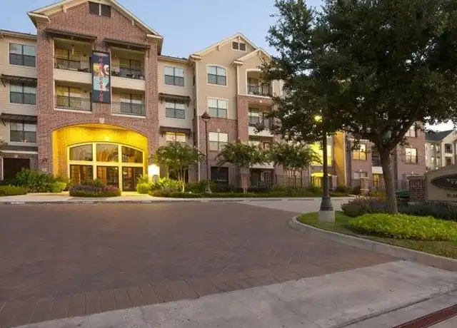 Property at 9757 Pine Lake Dr, Houston, TX, 77055, 1 bed, 1 bath, [object Object]