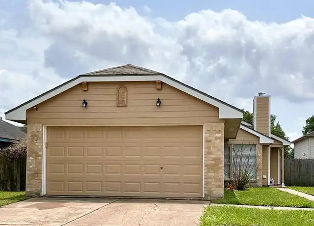 Property at 17427 Lobo Trl, Houston, TX, 77084, 3 beds, 2 baths, [object Object]